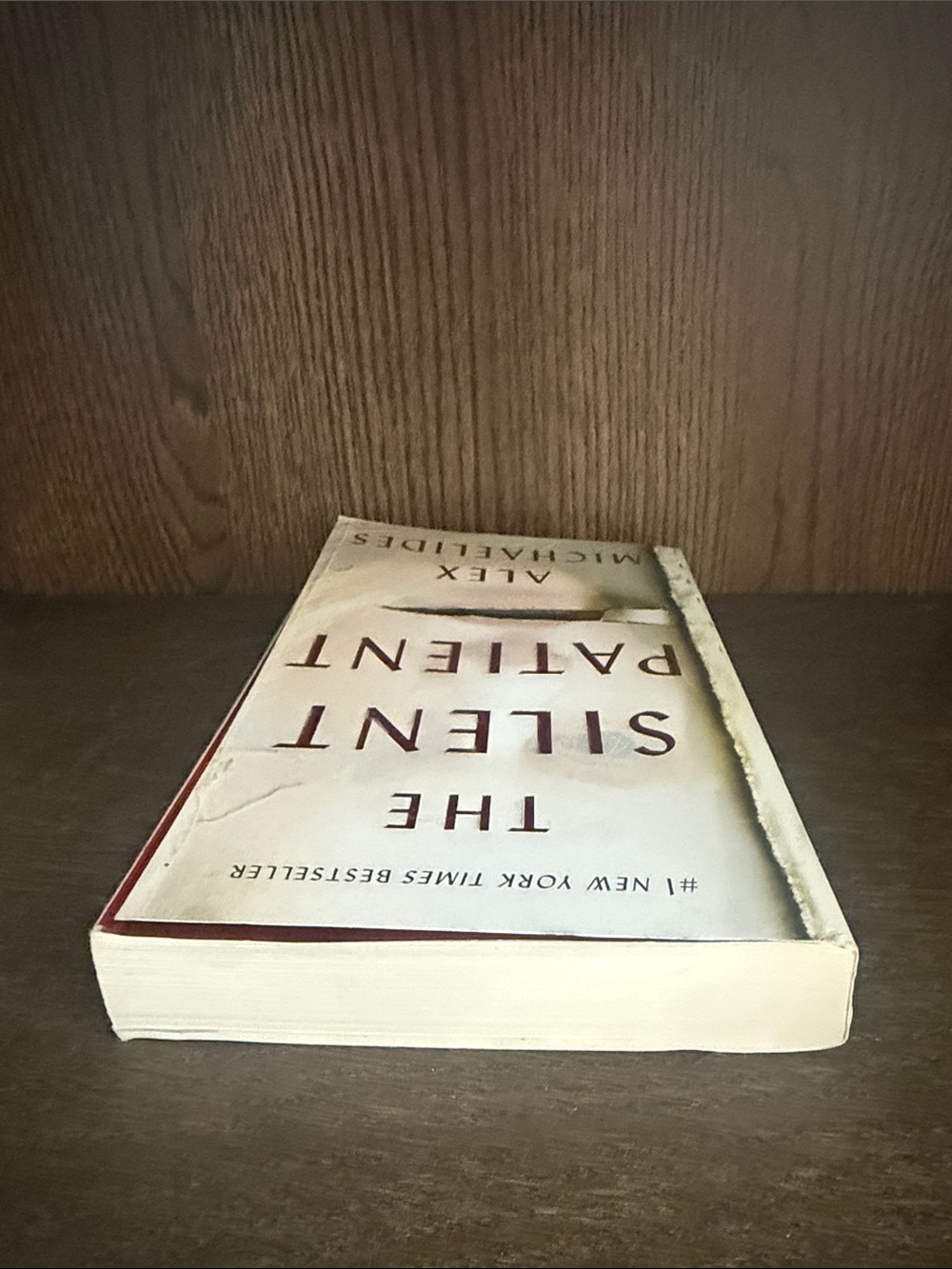 The Silent Patient by Alex Michaelides - paperback - Picture 5 of 5